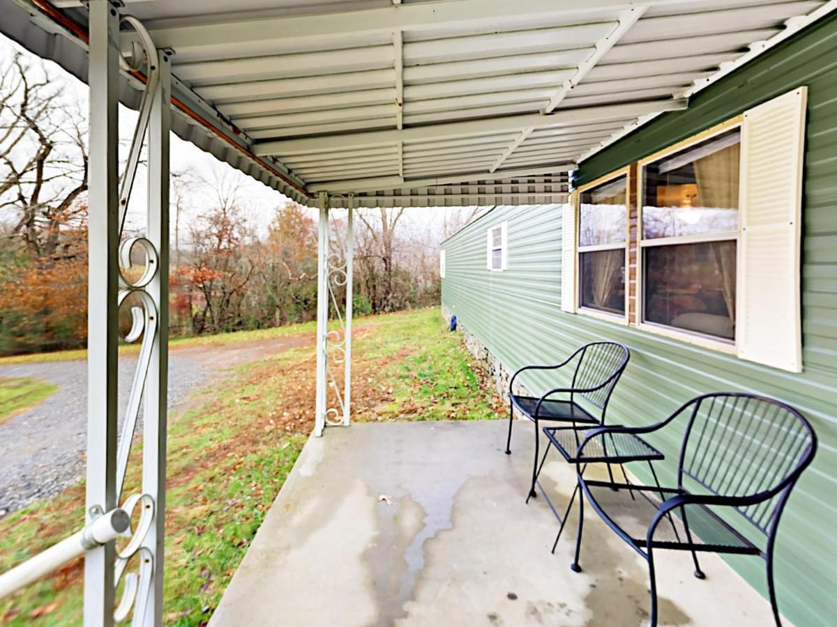Villa Serenity Views Bungalow - Close To City And Parkway! Weaverville Exterior foto